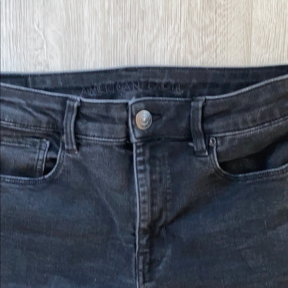 American Eagle Black High Waisted Jean - Picture 2 of 2